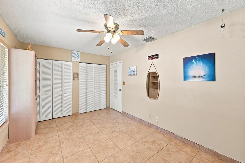 2111 NW 86TH WAY Coral Springs, FL 33071