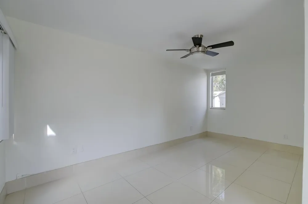 800 SW 4th Street #2 Fort Lauderdale, FL 33315