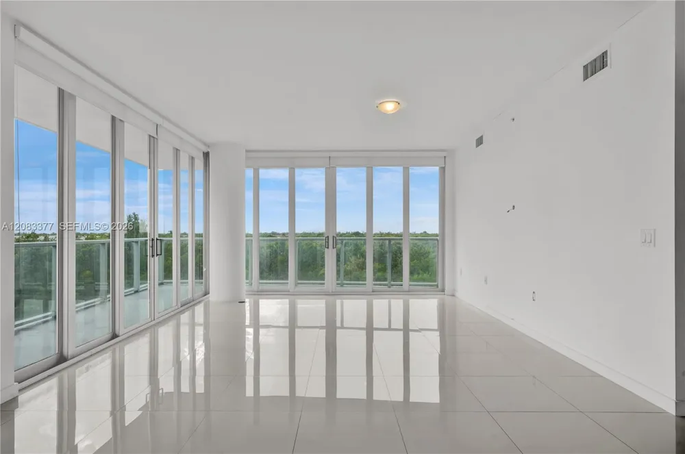 7825 NW 107th Ave #411 Doral, FL 33178