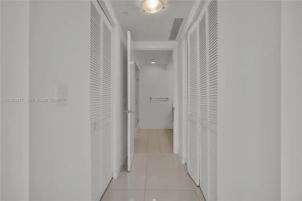 7825 NW 107th Ave #411 Doral, FL 33178