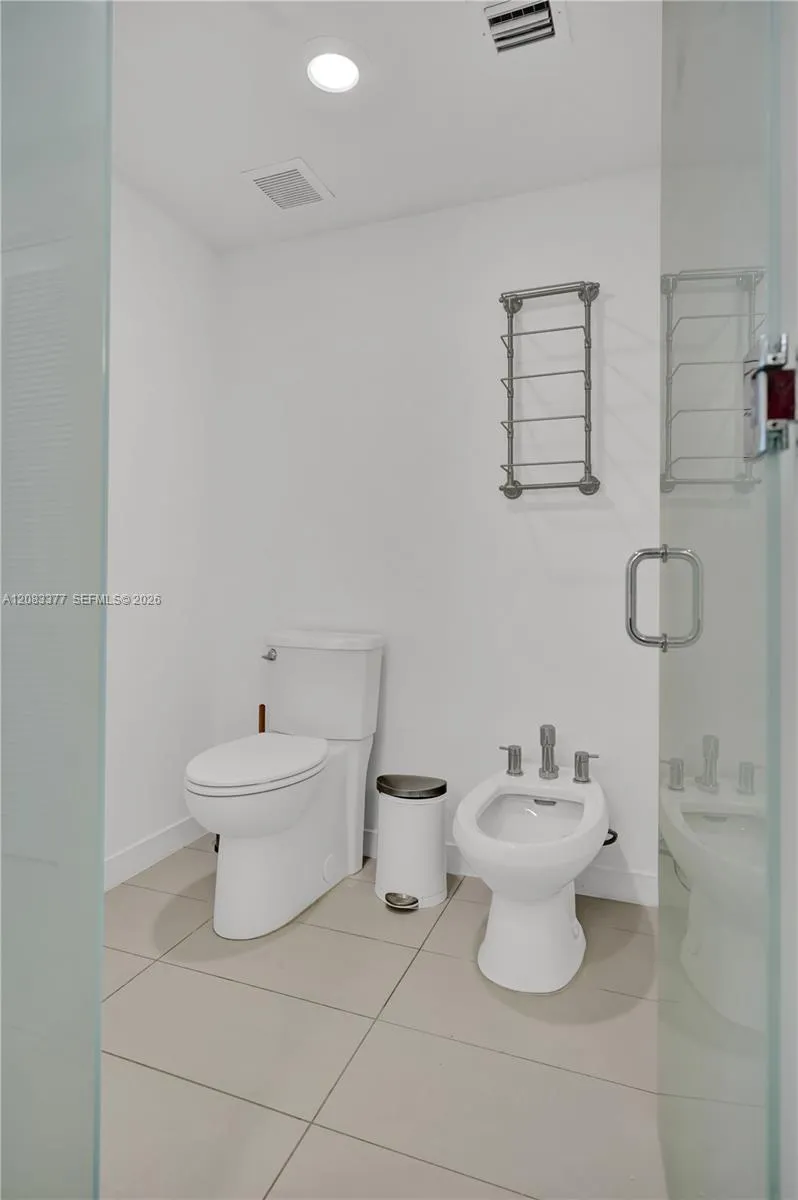 7825 NW 107th Ave #411 Doral, FL 33178