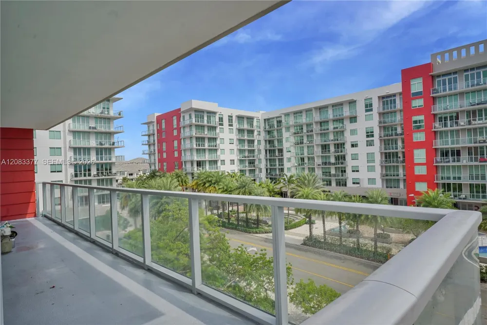 7825 NW 107th Ave #411 Doral, FL 33178