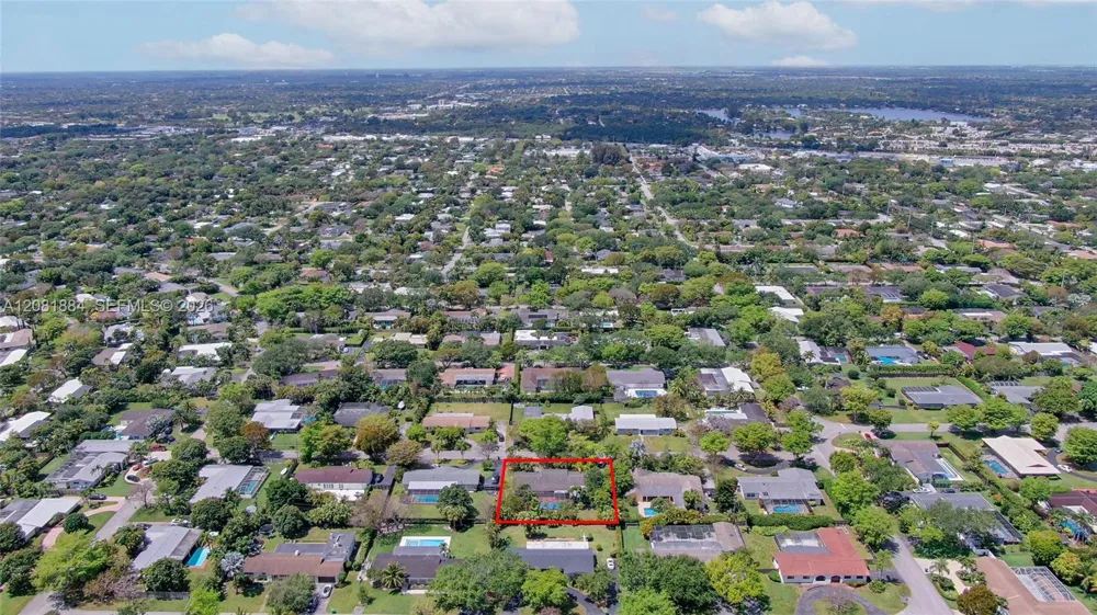 14645 SW 83rd Ave Palmetto Bay, FL 33158
