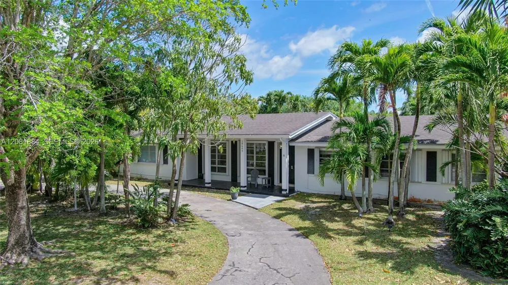 14645 SW 83rd Ave Palmetto Bay, FL 33158