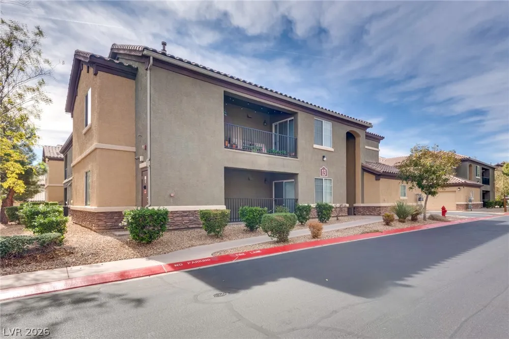 6868 Sky Pointe Drive #1051 Las Vegas, NV 89131