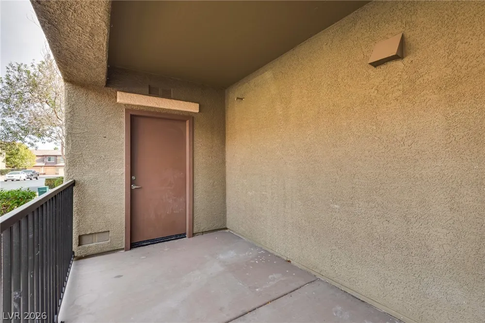 6868 Sky Pointe Drive #1051 Las Vegas, NV 89131