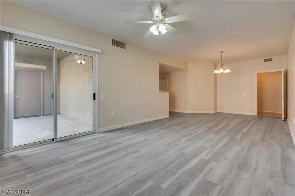6868 Sky Pointe Drive #1051 Las Vegas, NV 89131