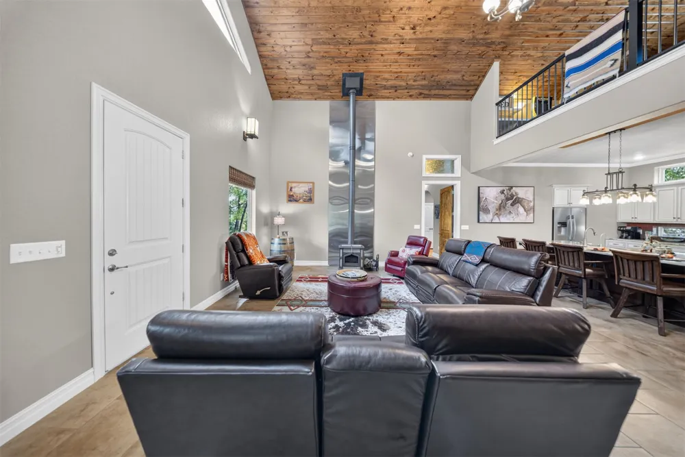 59796 E 318 LANE Grove, OK 74344