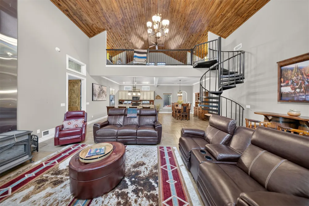 59796 E 318 LANE Grove, OK 74344