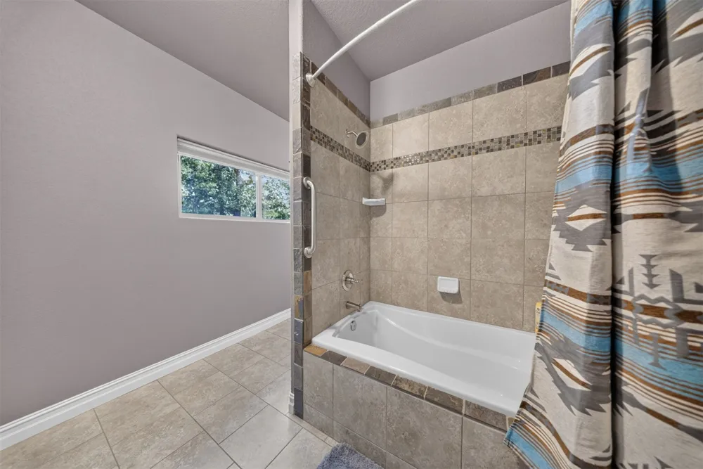 59796 E 318 LANE Grove, OK 74344