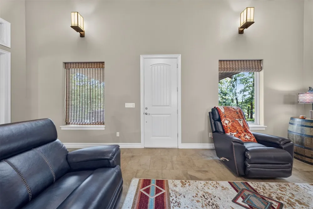 59796 E 318 LANE Grove, OK 74344