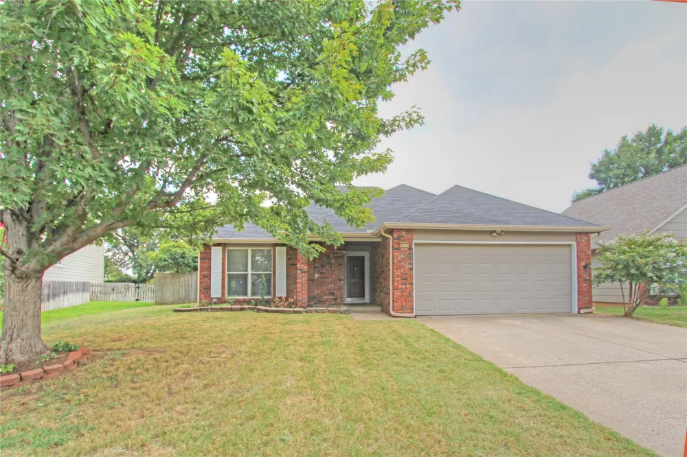 9226 E 95th Street Tulsa, OK 74133