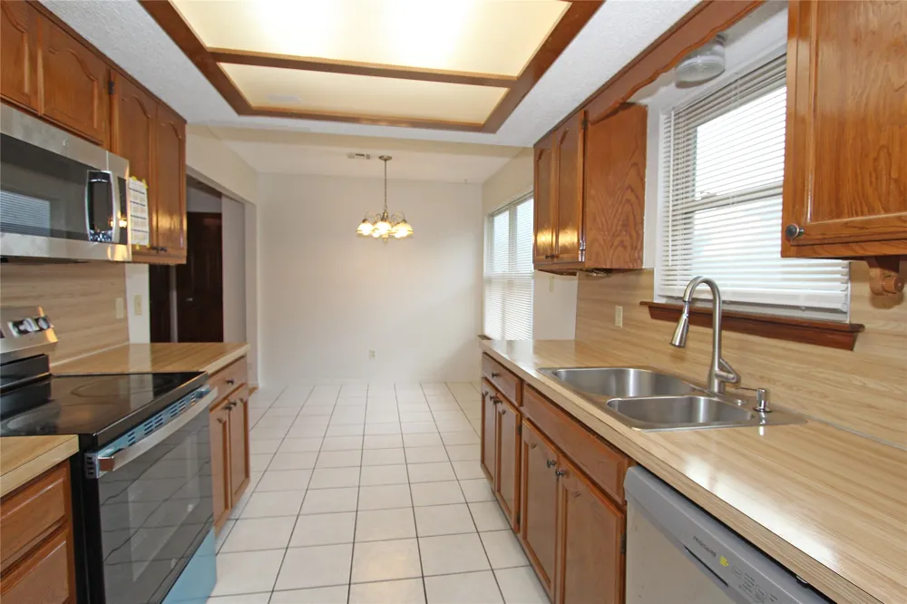 9226 E 95th Street Tulsa, OK 74133
