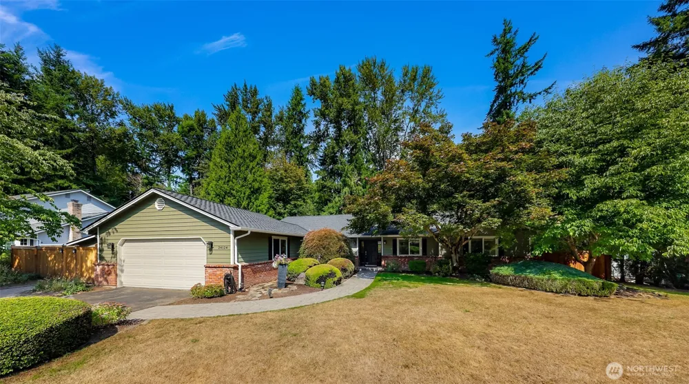 24124 NE 6th Place Sammamish, WA 98074