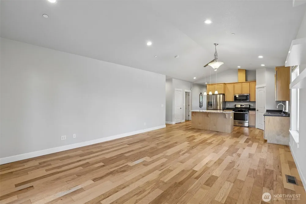 640 SE Sumner Street Camas, WA 98607