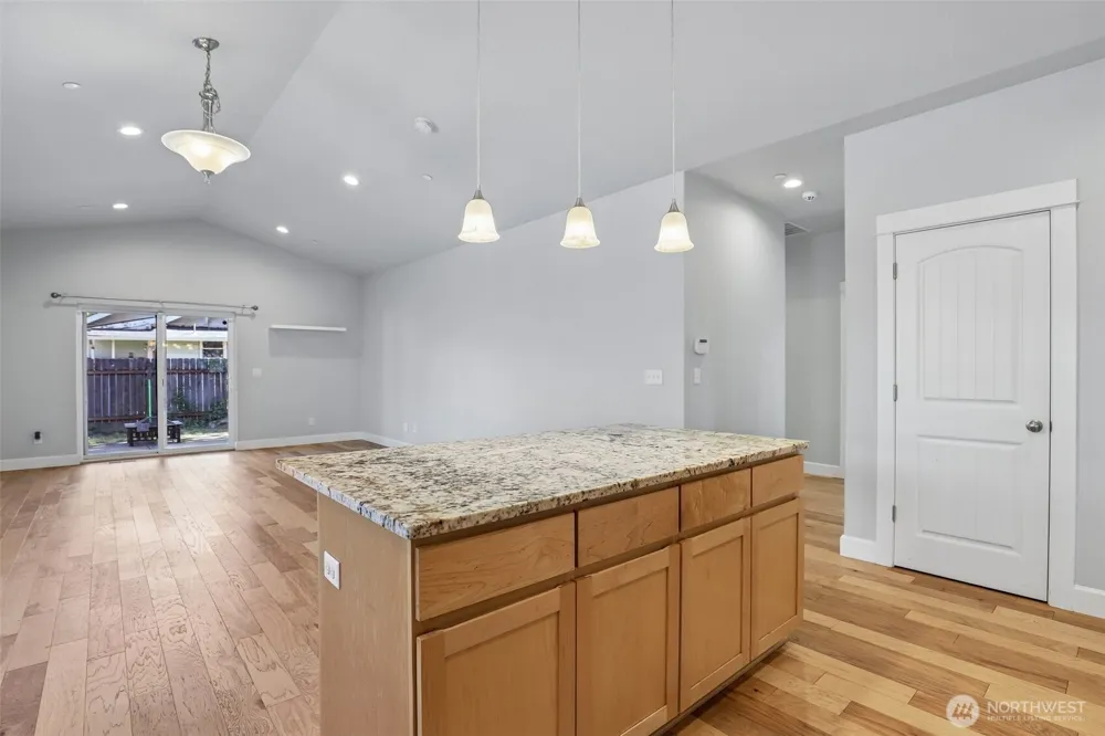 640 SE Sumner Street Camas, WA 98607