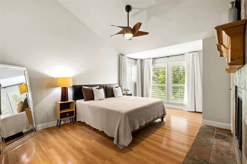 6110 Gardenridge Hollow Austin, TX 78750