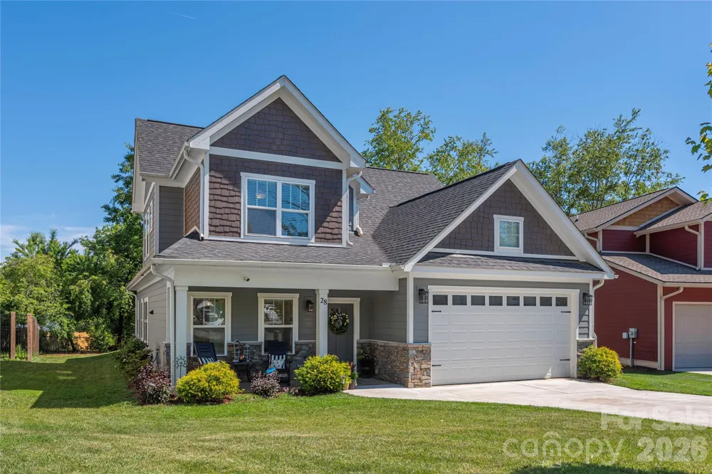 28 Reagan Run Court Arden, NC 28704