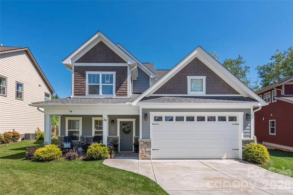 28 Reagan Run Court Arden, NC 28704