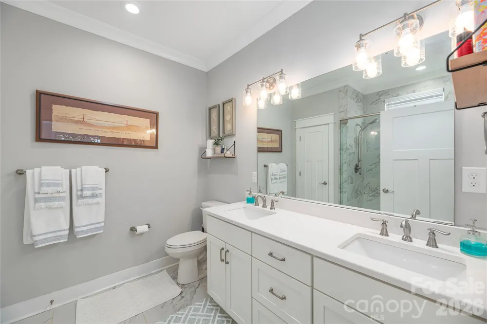 28 Reagan Run Court Arden, NC 28704