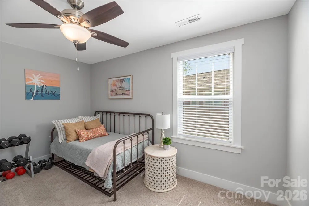 28 Reagan Run Court Arden, NC 28704
