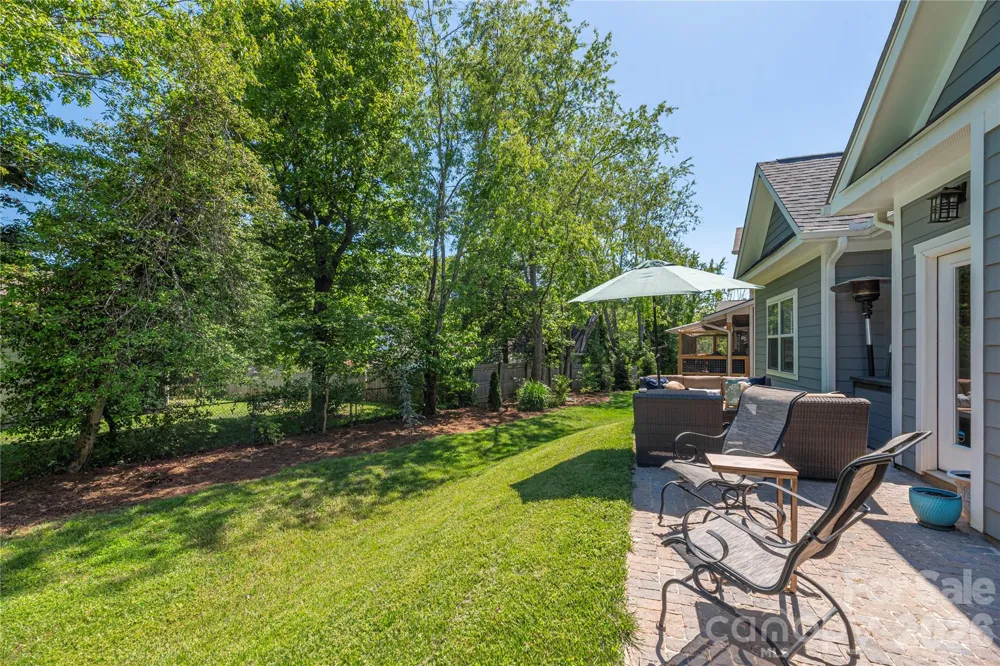28 Reagan Run Court Arden, NC 28704