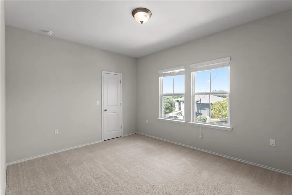 7917 Beacon Knob Way Austin, TX 78744