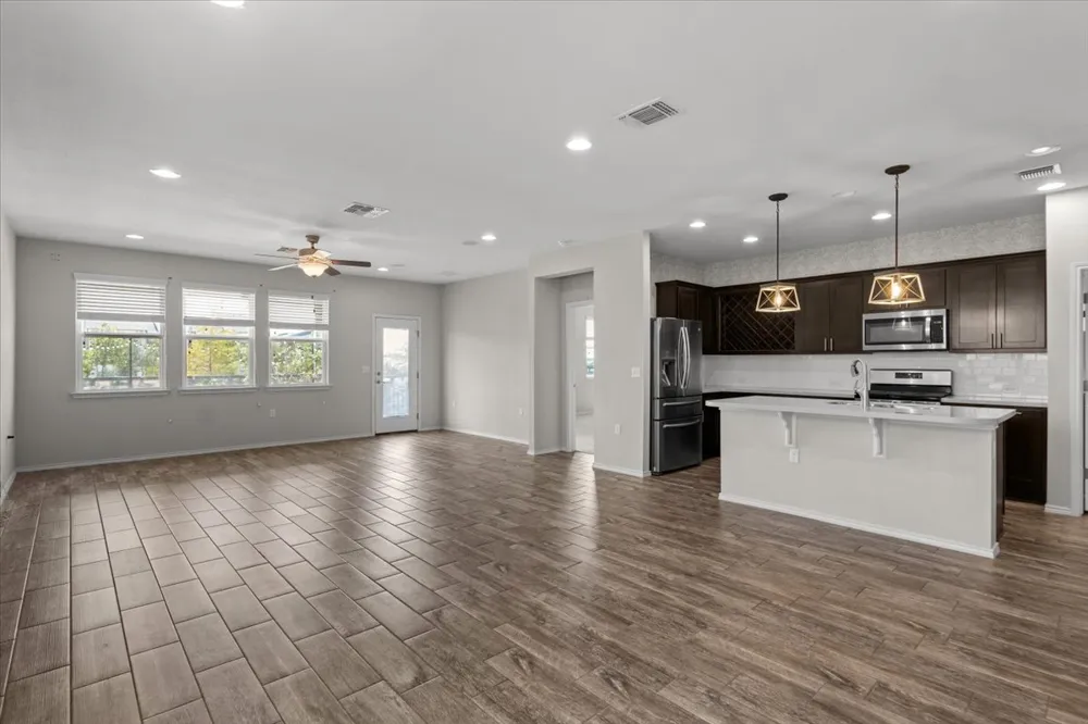 7917 Beacon Knob Way Austin, TX 78744