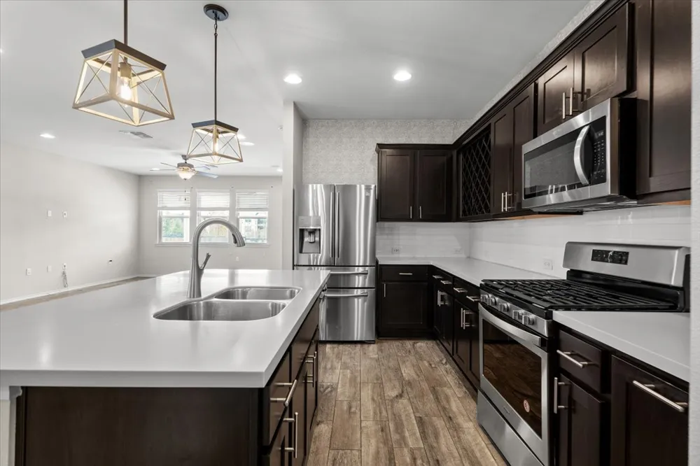 7917 Beacon Knob Way Austin, TX 78744
