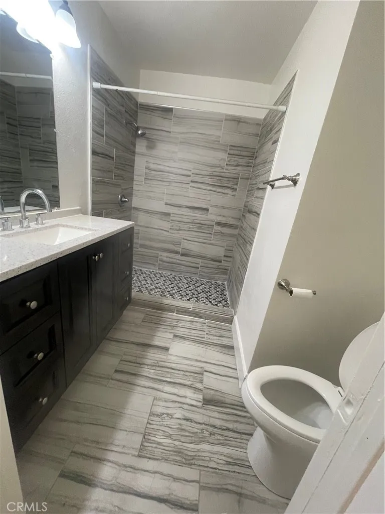 6175 Streeter Riverside, CA 92504