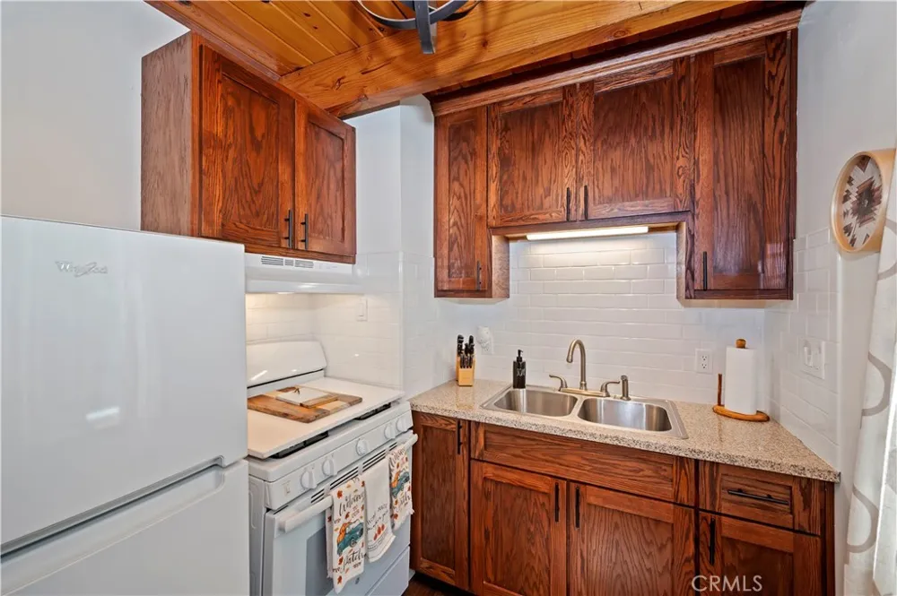 2428 Oak Drive Arrowbear, CA 92382