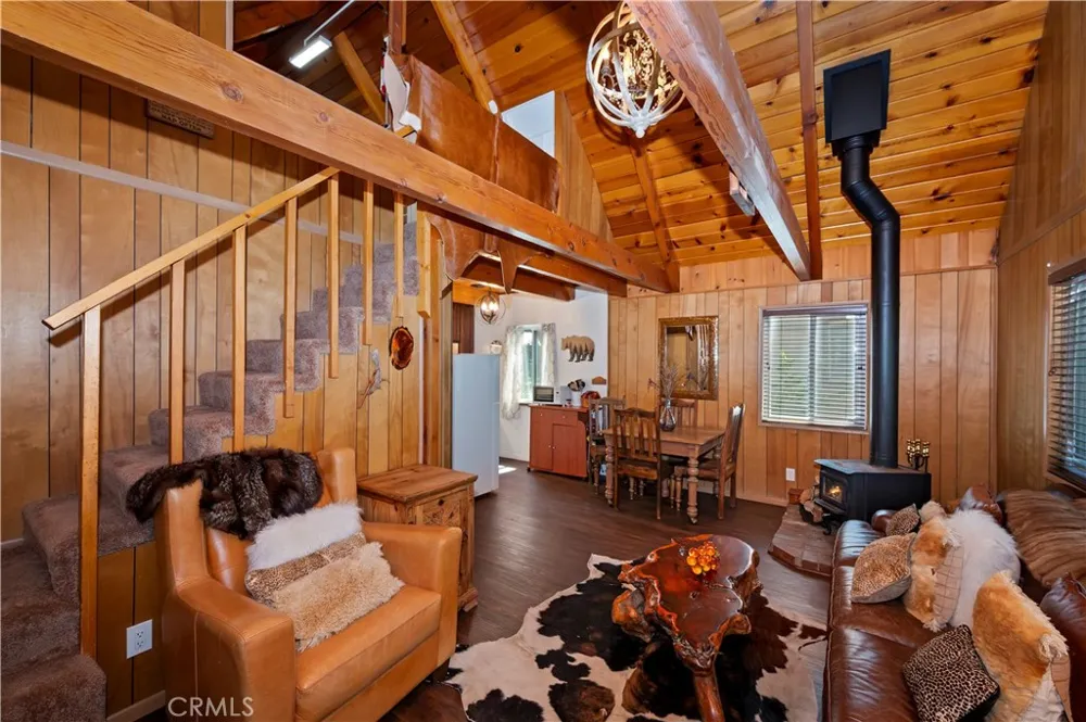 2428 Oak Drive Arrowbear, CA 92382