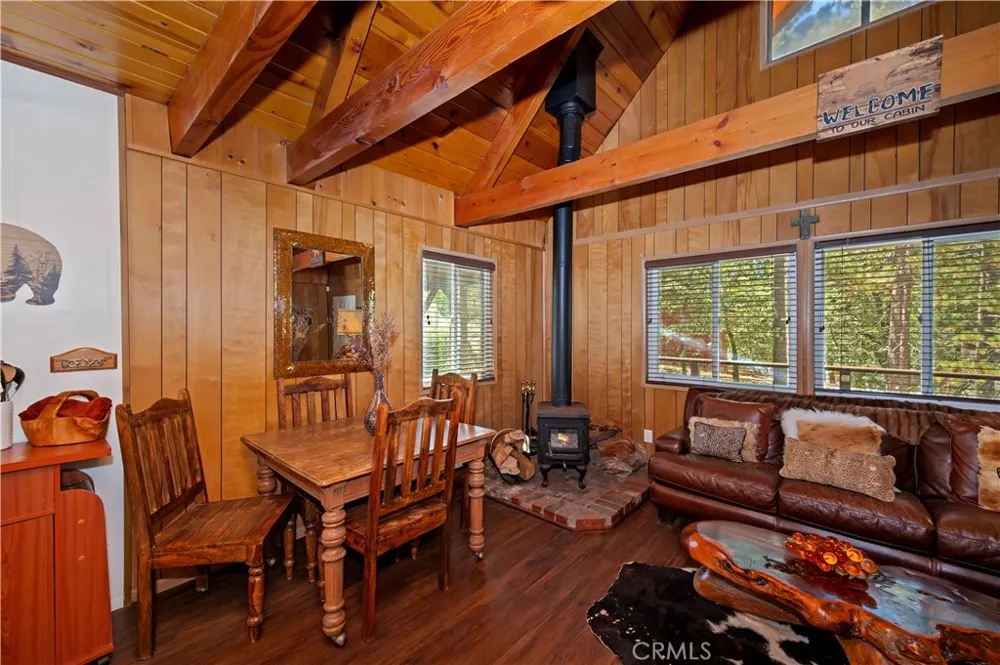2428 Oak Drive Arrowbear, CA 92382