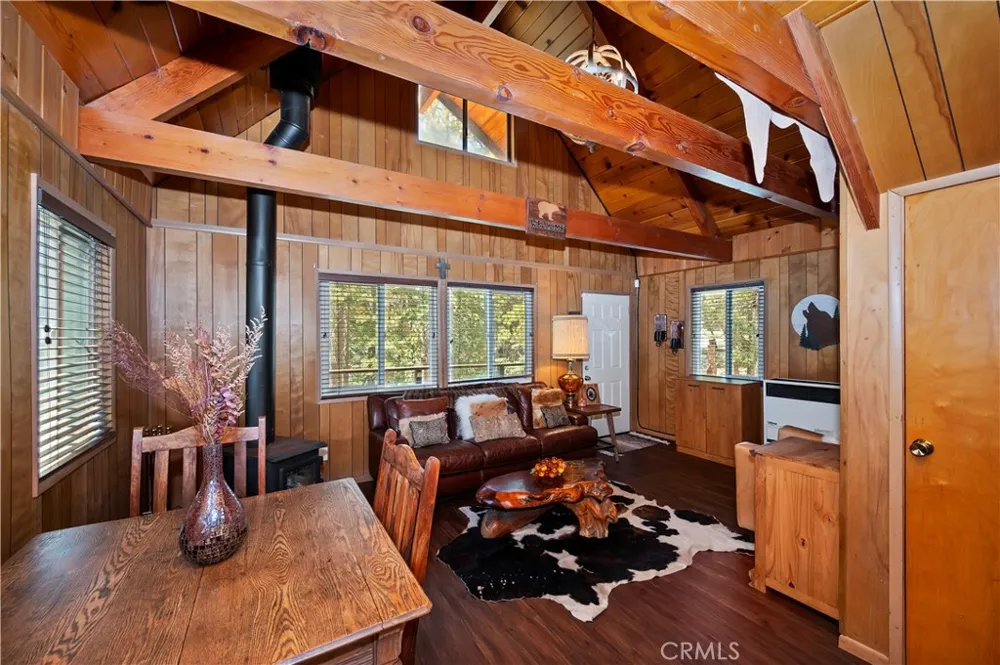 2428 Oak Drive Arrowbear, CA 92382