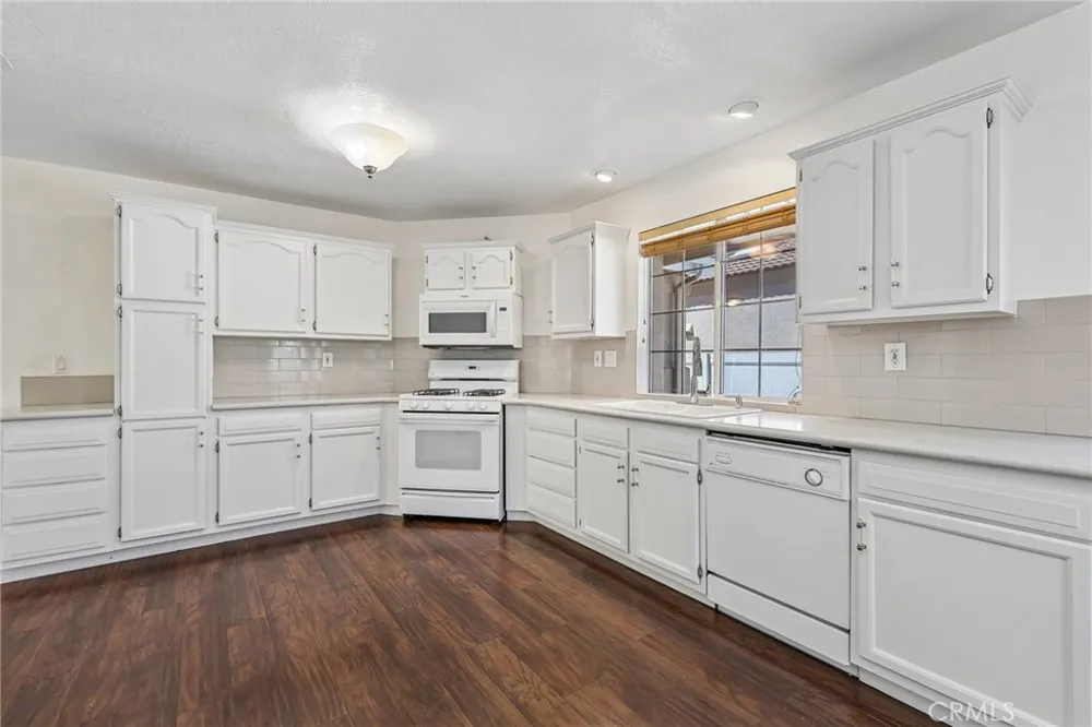 24181 Corte Cordoba Murrieta, CA 92562