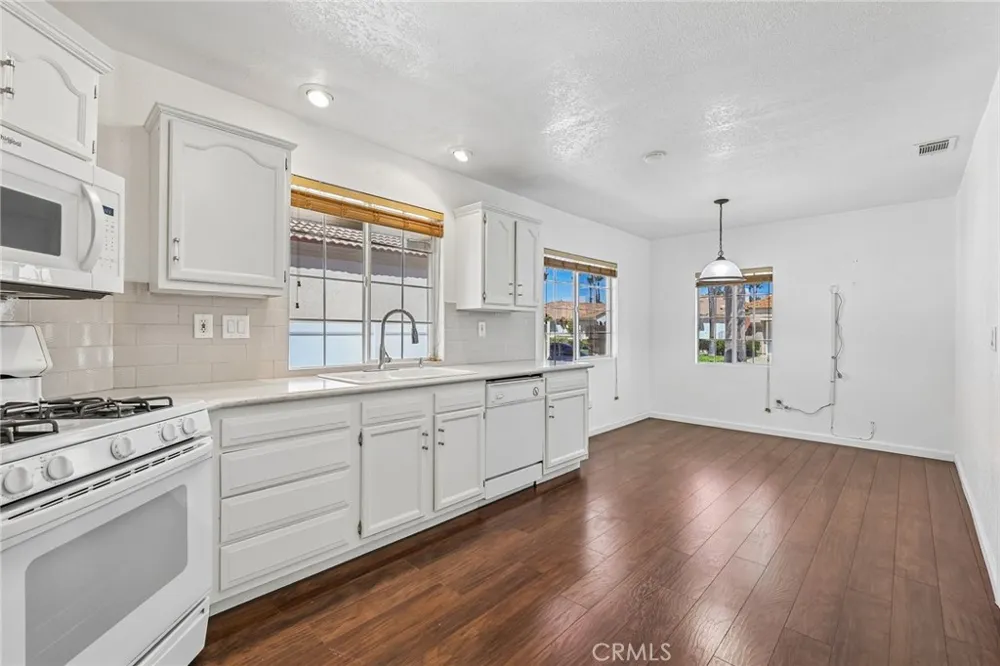 24181 Corte Cordoba Murrieta, CA 92562