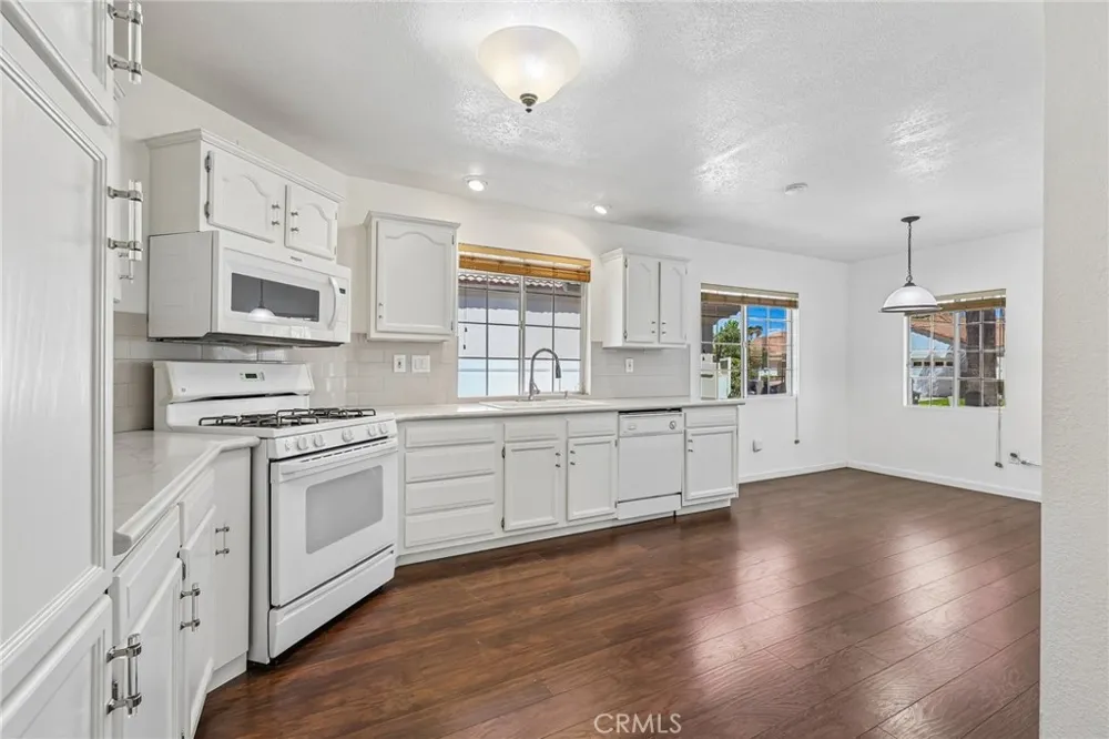 24181 Corte Cordoba Murrieta, CA 92562