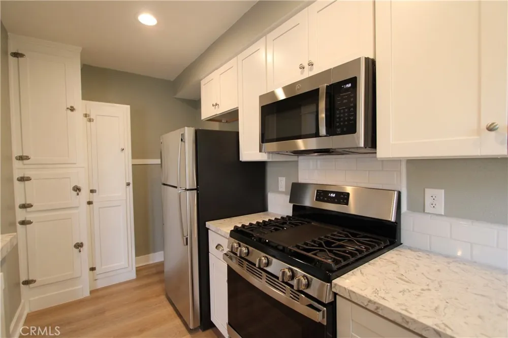24 W Olive Avenue #12 Redlands, CA 92373