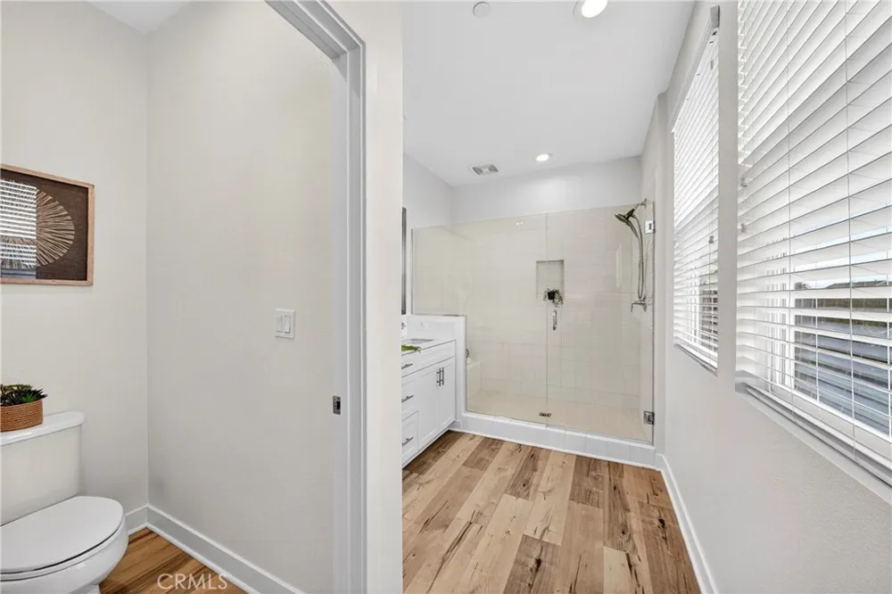 5372 Harvard Way Cypress, CA 90630