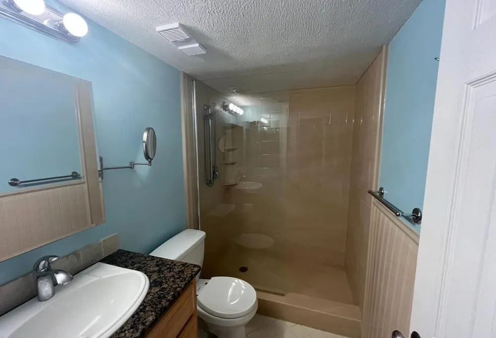 114 LAKE EMERALD DRIVE #401 Oakland Park, FL 33309