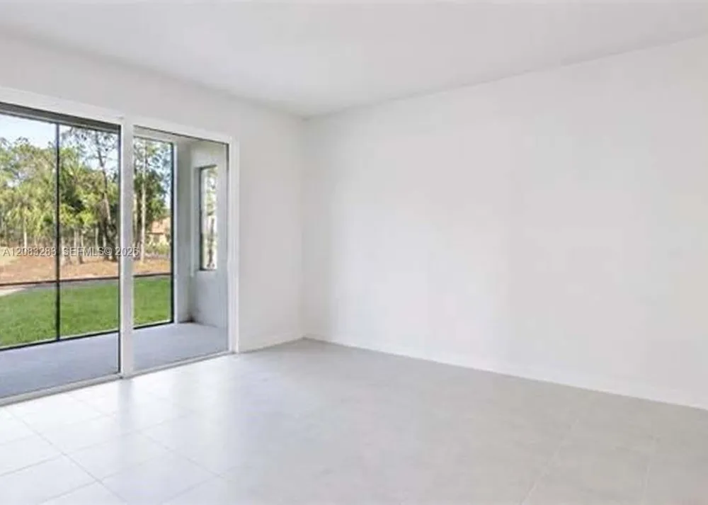 5651 DOUBLE EAGLE CIR #4327 Ave Maria, FL 34142