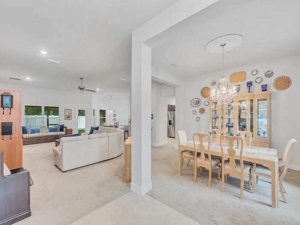 8332 Amalfi Circle Fort Pierce, FL 34951