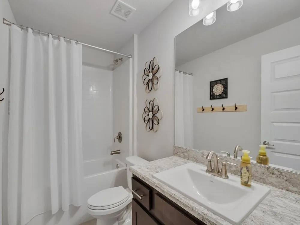 8332 Amalfi Circle Fort Pierce, FL 34951