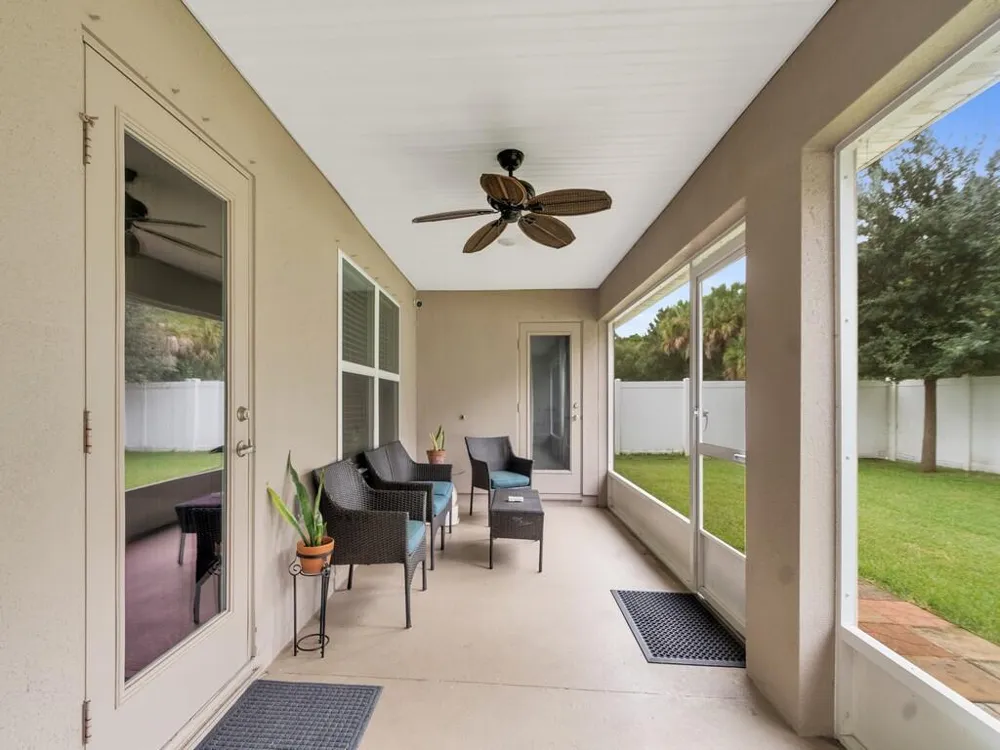 8332 Amalfi Circle Fort Pierce, FL 34951