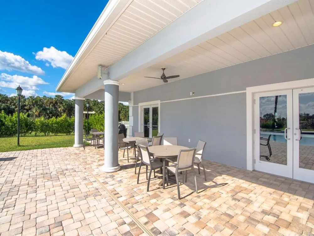 8332 Amalfi Circle Fort Pierce, FL 34951
