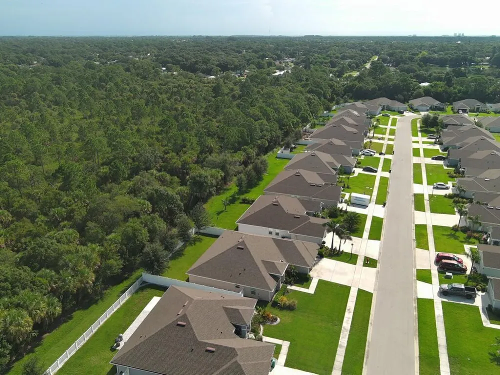 8332 Amalfi Circle Fort Pierce, FL 34951