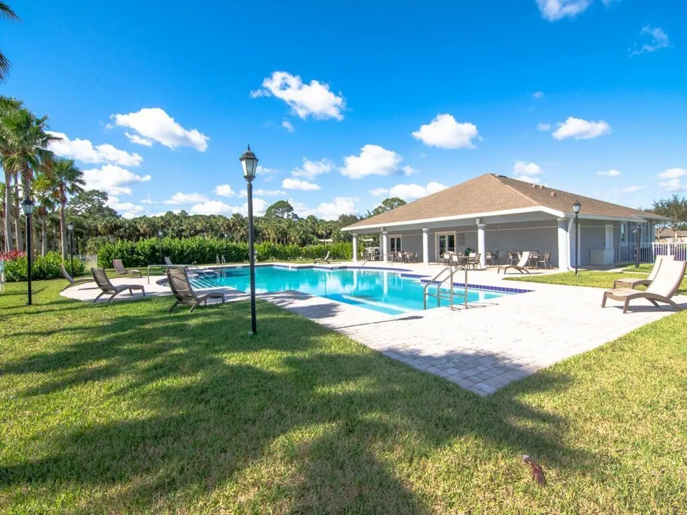 8332 Amalfi Circle Fort Pierce, FL 34951