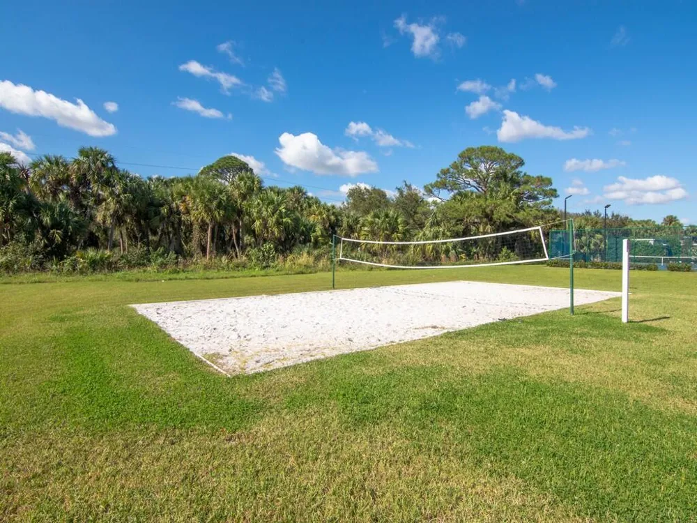 8332 Amalfi Circle Fort Pierce, FL 34951