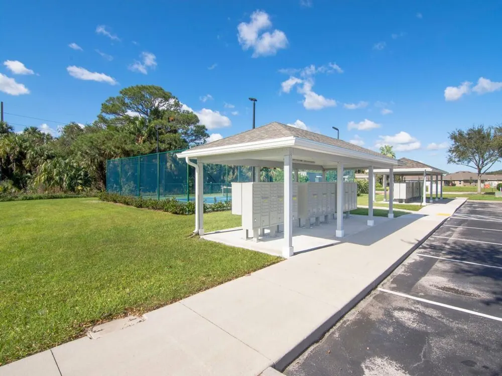 8332 Amalfi Circle Fort Pierce, FL 34951