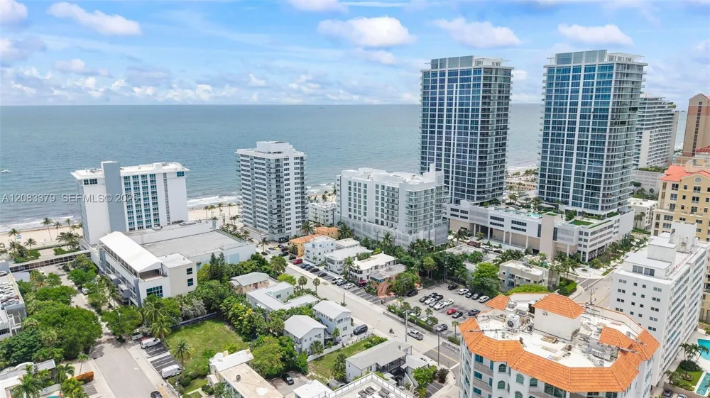 3020 Seville St Fort Lauderdale, FL 33304